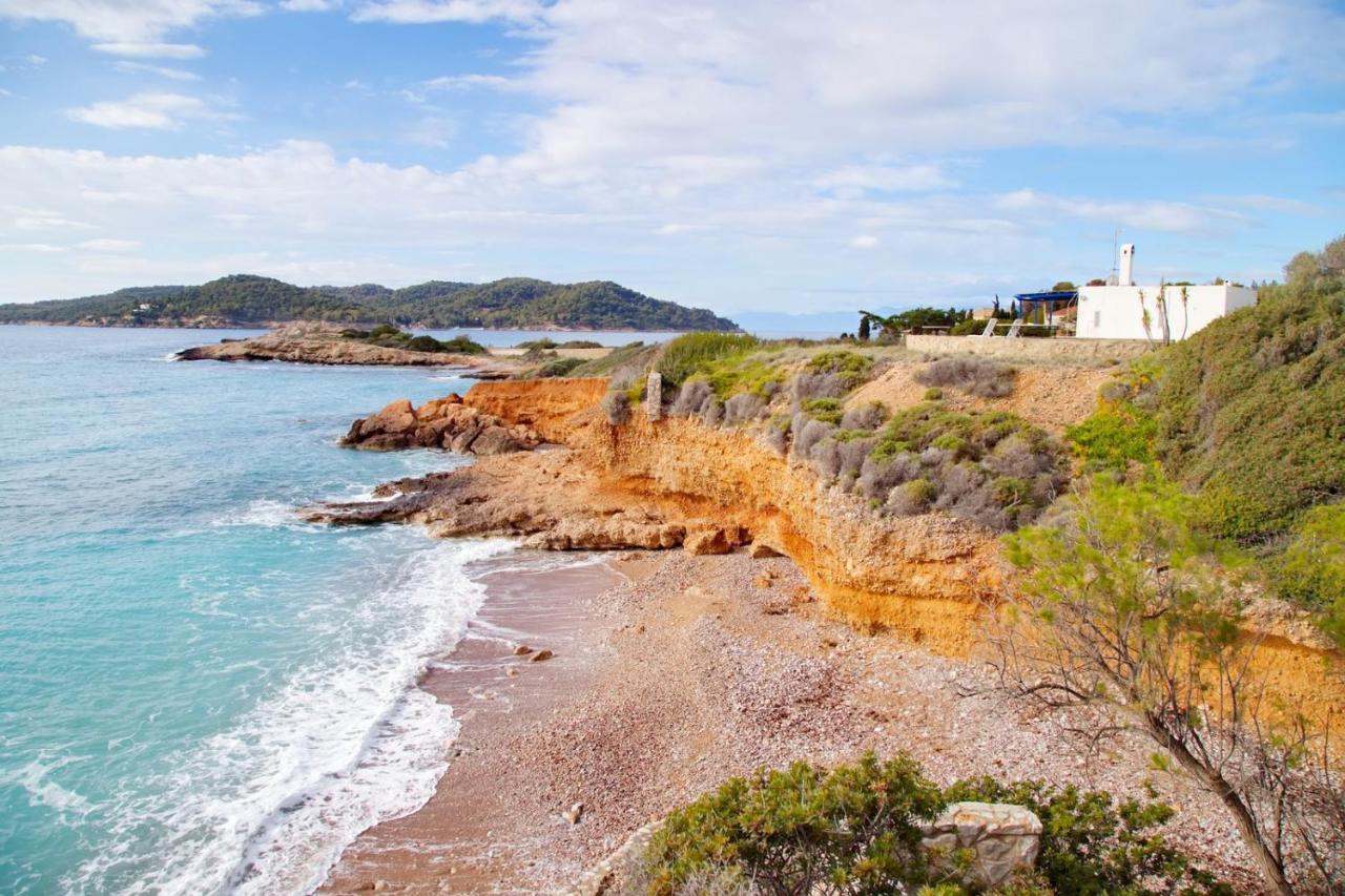 Aroura Homes 4Br Beachfront Villa Spétses Buitenkant foto