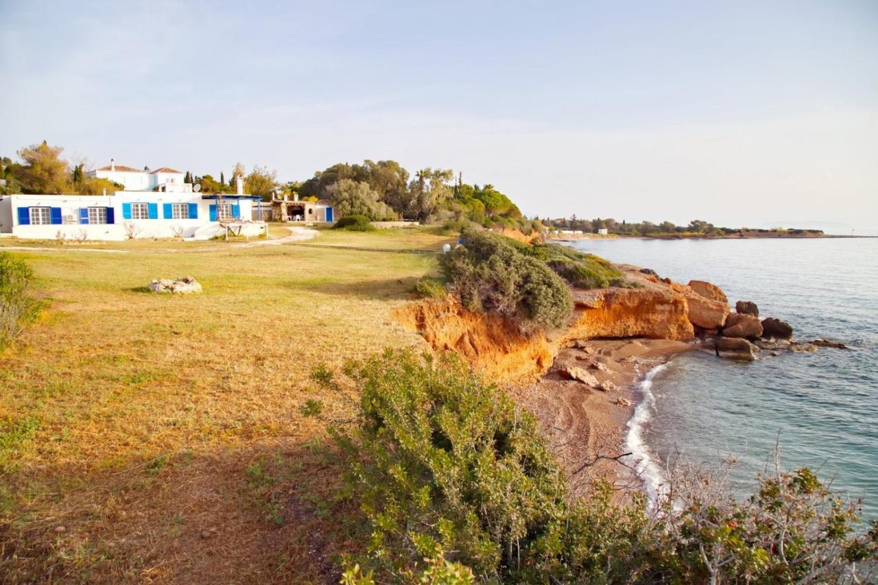 Aroura Homes 4Br Beachfront Villa Spétses Buitenkant foto