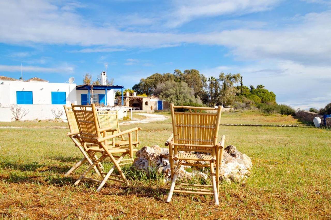 Aroura Homes 4Br Beachfront Villa Spétses Buitenkant foto